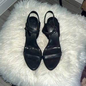 🎉Clear out 🎉 Vince Camuto Black Sandal Heels